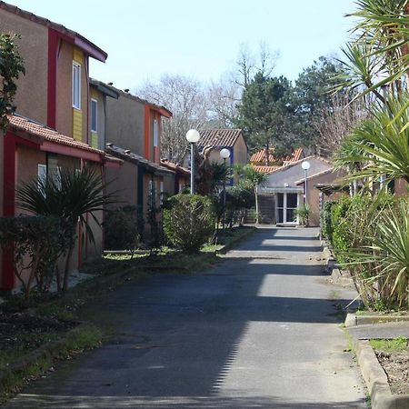 Maison Les Arcades Сустон Екстер'єр фото